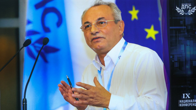 Илхан Кючюк: "Мощна подкрепа за Доган от либералите по света: Вашето лидерство не може да бъде подкопано!"