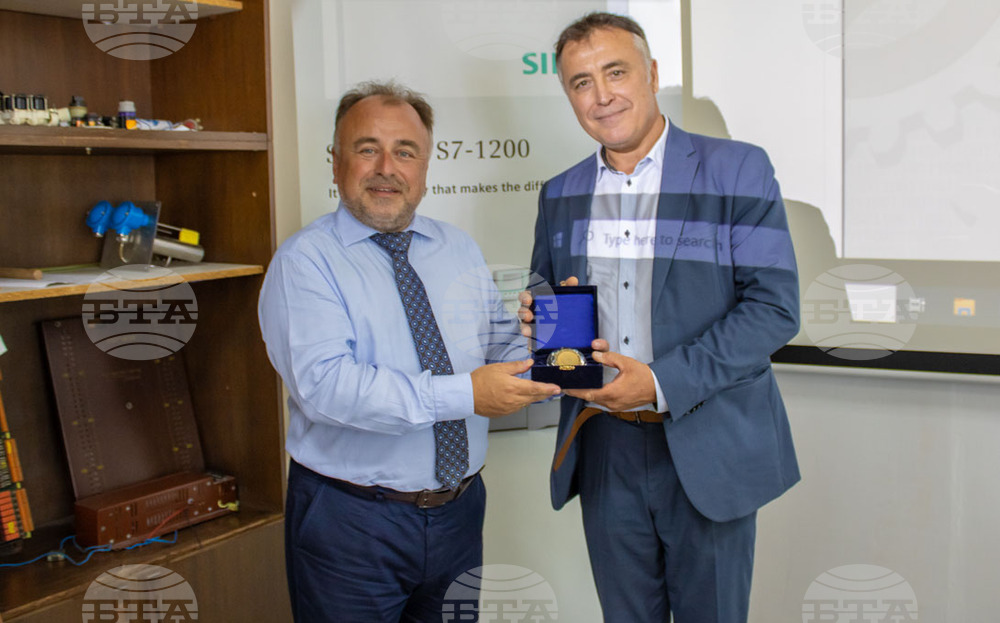Siemens дари съвременен лицензиран софтуер на Техническия университет във Варна