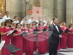  Смесеният хор „Родни звуци“ се завърна след участие в Международния хоров фестивал „Ние пеем"