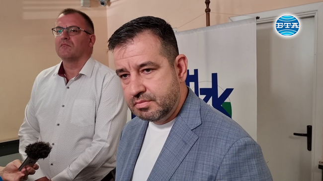 Постигнахме съгласие, аптеките ще получават 15% от стойността на отпусканите медикаменти, обяви изпълняващият длъжността управител на НЗОК проф. Момчил Мавров