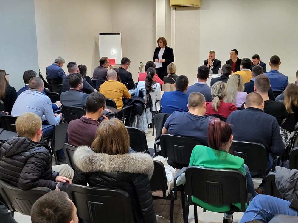 Ръководството на БСП проведе среща с Националния съвет на младежите