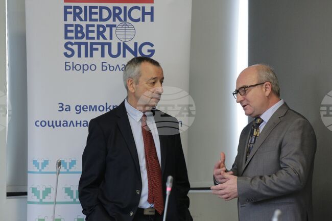 Дискусия „Левицата и управлението на България - движеща сила или със затихващи функции?“