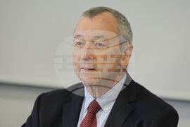 Дискусия „Левицата и управлението на България - движеща сила или със затихващи функции?“