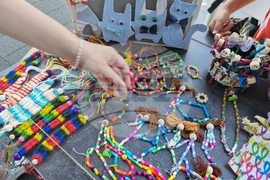 Бургас - Лятна академия за деца и ученици към НХА - благотворителен базар