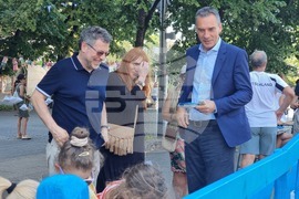 Бургас - Лятна академия за деца и ученици към НХА - благотворителен базар