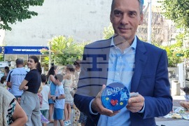 Бургас - Лятна академия за деца и ученици към НХА - благотворителен базар