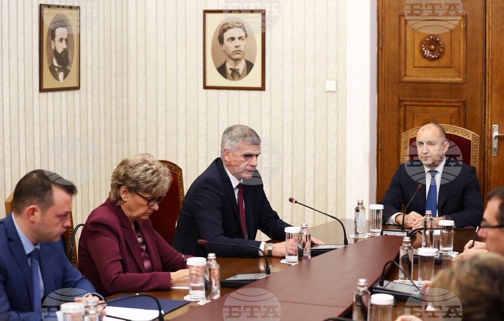 Румен Радев - Български възход - консултации 