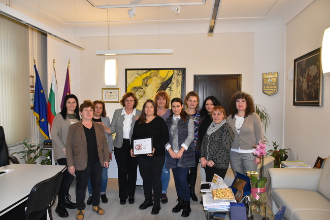  Община Ловеч: Кметът на Ловеч благодари на екипа за работата по модела за качество „Обща рамка за оценка – CAF“