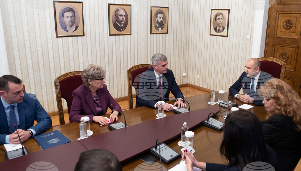Държавният глава: Парламентът трябва да използва предоставеното време за решаване на проблемите, които пряко засягат българските граждани
