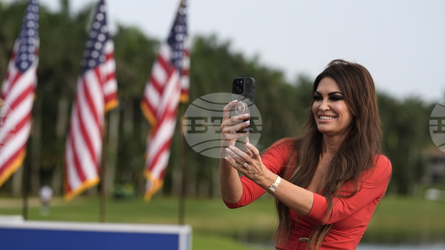 Новият посланик на САЩ в Гърция Кимбърли Гилфойл връчи акредитивните си писма на президента Тасулас