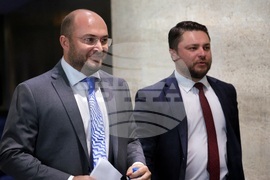 Парламент - заседание