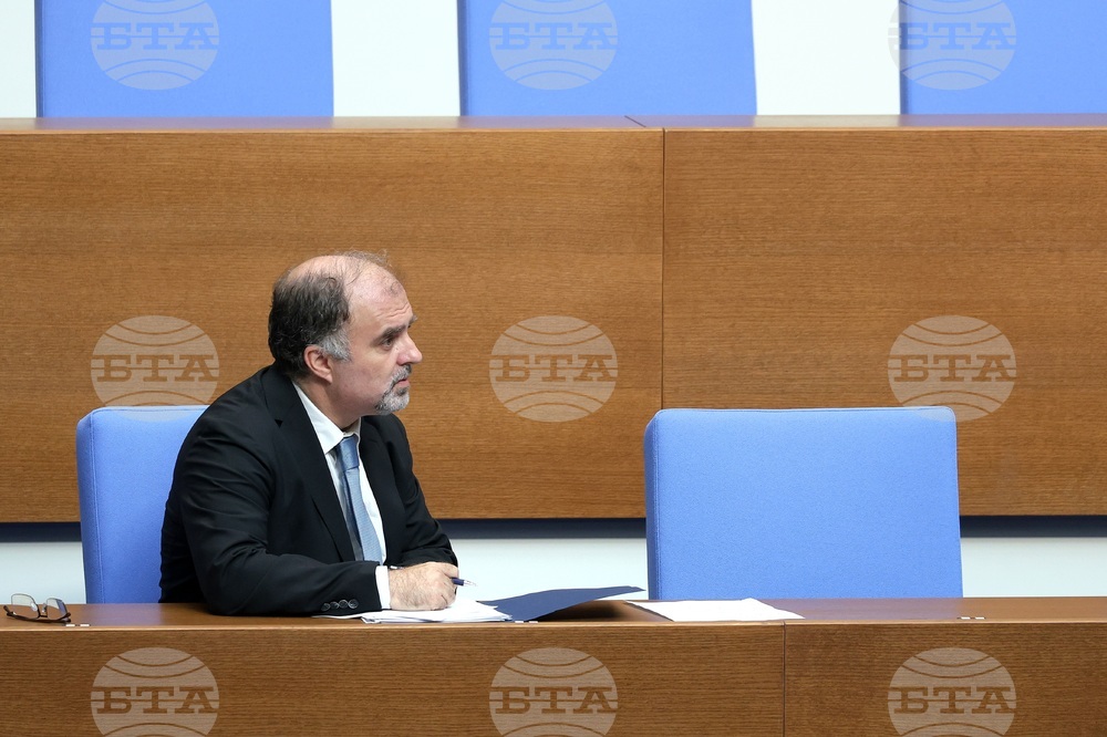 Парламент - заседание - Найден Тодоров