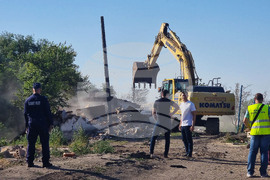 Стара Загора - незаконни постройки - събаряне