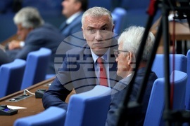 Парламент - заседание