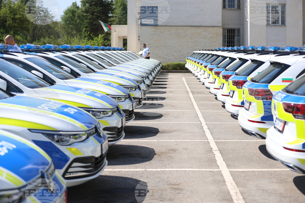 ГДНП - „Пътна полиция“ - служители - нови автомобили