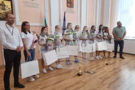 Кюстендил - награда - ученици