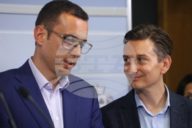 Васил Терзиев - общински съветници - брифинг