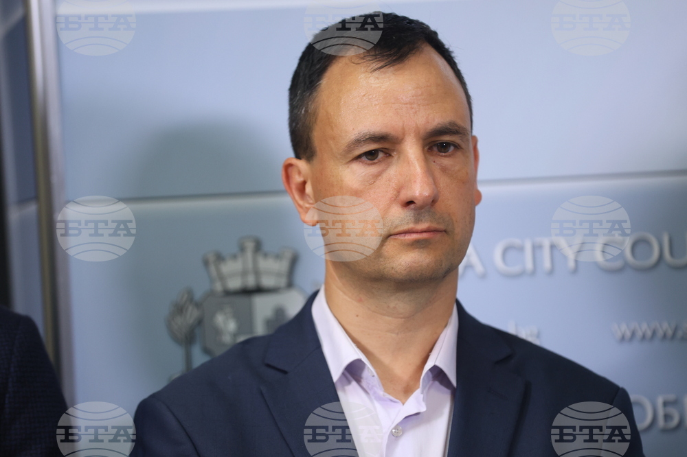 Разбираме решението на "Спаси София", но го оценяваме като политическа грешка, обявиха от ПП-ДБ в Столичния общински съвет 