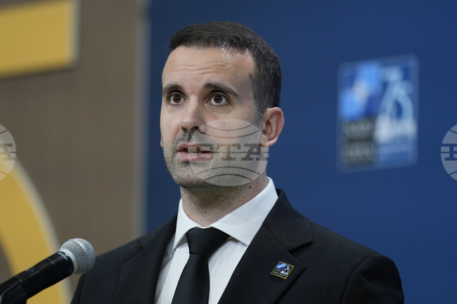 Черна гора трябва да премине към икономика на инвестиции, производство и износ, каза президентът на страната Яков Милатович във Вашингтон