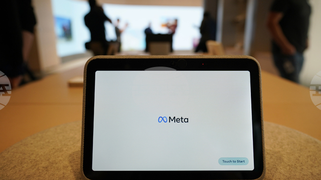 „Мета“ ще предлага избор за персонализирани реклами във „Фейсбук“ и „Инстаграм“, съобщи ЕК