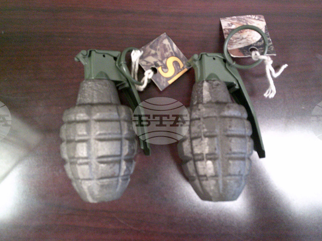 Две ръчни гранати са били хвърлени по полицейския участък в Звечан, Северно Косово