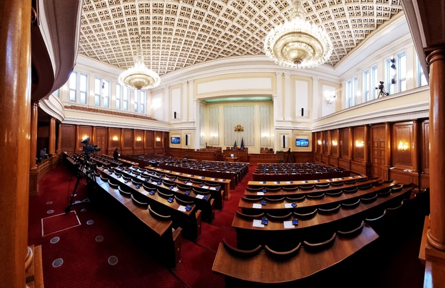 Парламентът ще обсъди на първо четене промени в Закона за здравословни и безопасни условия на труд, според проектопрограмата на депутатите