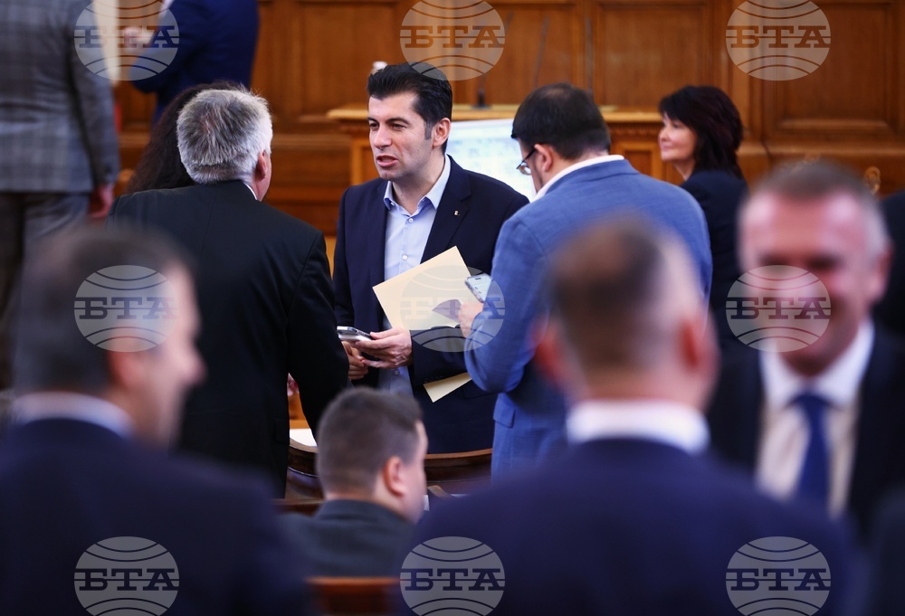 Парламент - извънредно заседание
