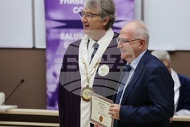 Медицински университет - годишнина