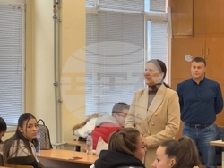 Снимка: Асоциация на прокурорите в България - Прокурори от Кюстендил разговаряха с ученици от Професионалната гимназия по икономика и мениджмънт „Йордан Захариев“ 