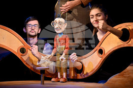 Пловдив - „Каменното цвете" - премиерен спектакъл