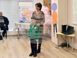 По повод 30 години от създаването на Център за социална рехабилитация и интеграция на хора със сензорни и физически увреждания в Сливен, днес там бе иницииран ден на отворените врати. Сред посетителите бе и кметът Стефан Радев