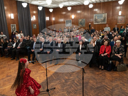 Държавният глава обяви във Велико Търново началото на 20-ото юбилейно издание на благотворителната инициатива „Българската Коледа“