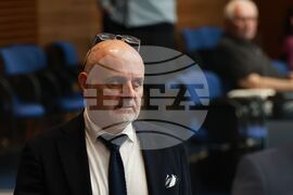 Парламент - заседание - Цветан Енчев