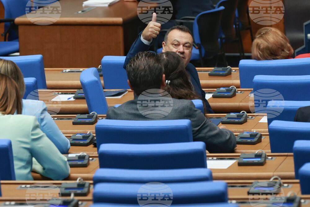 Парламент - заседание - Хамид Хамид