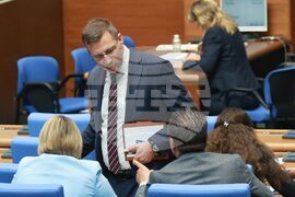 Парламент - заседание - Станислав Анастасов