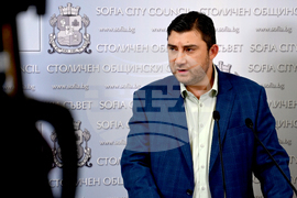 Столична община - Карлос Контрера - брифинг