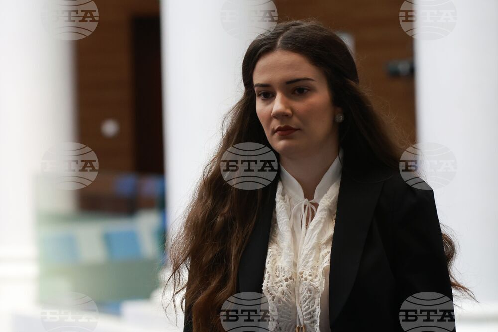 Парламент - заседание - Небие Кабак