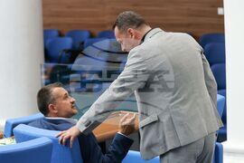 Парламент - заседание