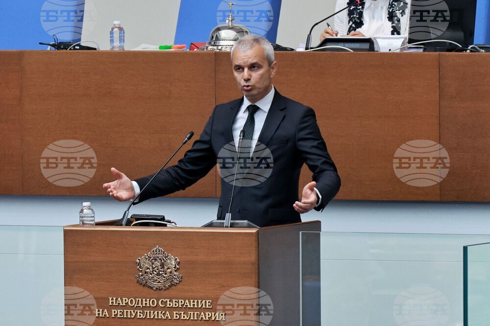 Парламент - заседание - Костадин Костадинов