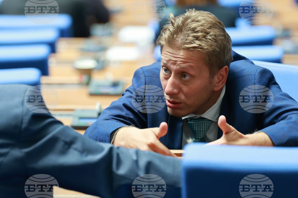 Парламент - заседание - Ивайло Шатев