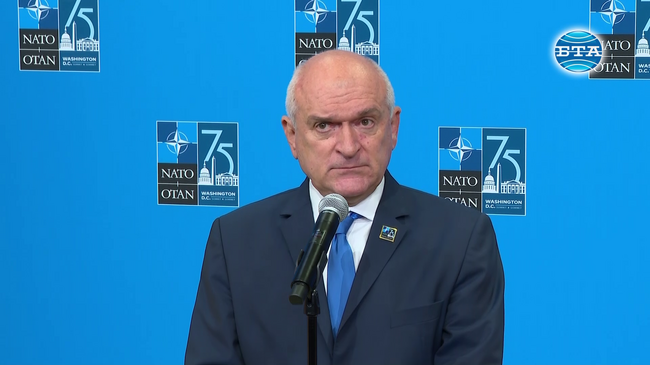 Премиерът Димитър Главчев изрази учудване, че президентът Румен Радев бави връчването на втория мандат за съставяне на правителство