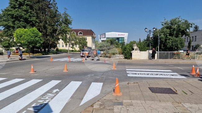 Разград - пешеходни пътеки - обновяване