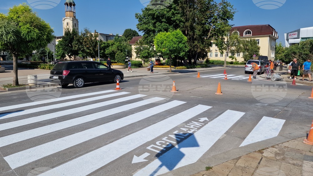 Разград - пешеходни пътеки - обновяване