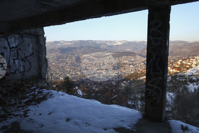 Първи заподозрян за т.нар. "Сараевско сафари": Италия разследва 80-годишен мъж за предполагаем "снайперистки туризъм" по време на обсадата на Сараево