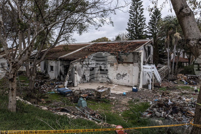 ТПС: Събориха клиниката в кибуца Беери, смятана за символ на нападението от 7 октомври