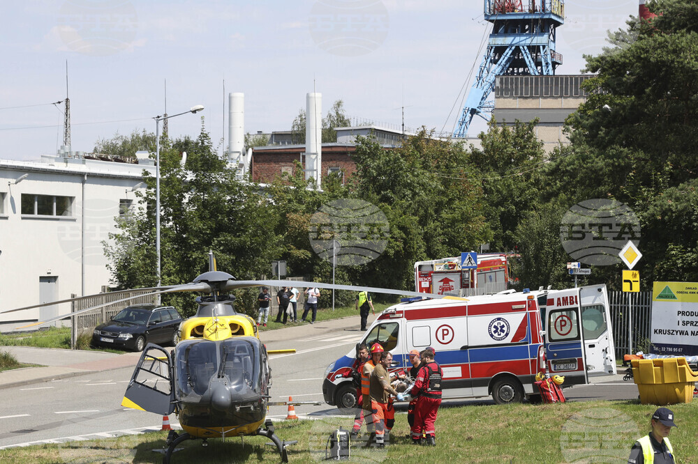 Двама души загинаха при отделяне на метан във въгледобивна мина в Полша