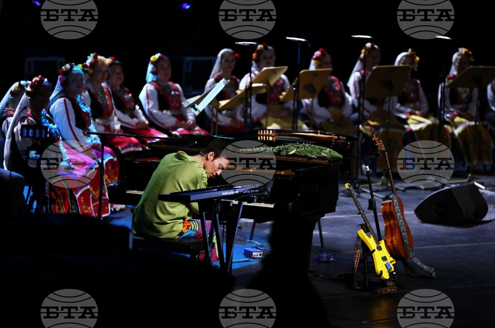 Jacob Collier - The Mystery of Bulgarian Voices - concert - Sofia