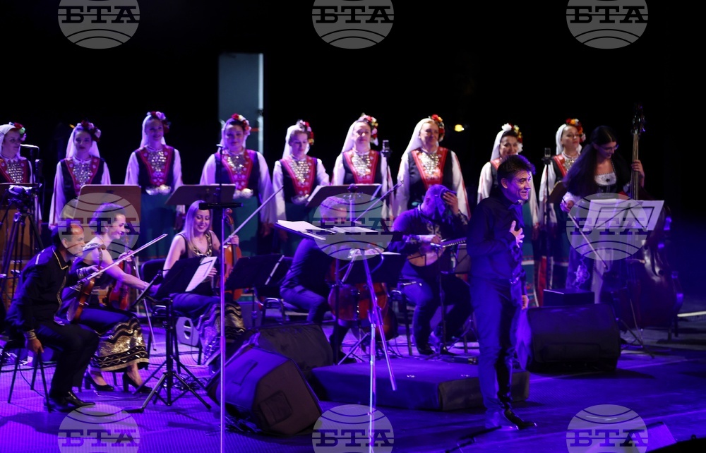 Jacob Collier - The Mystery of Bulgarian Voices - concert - Sofia