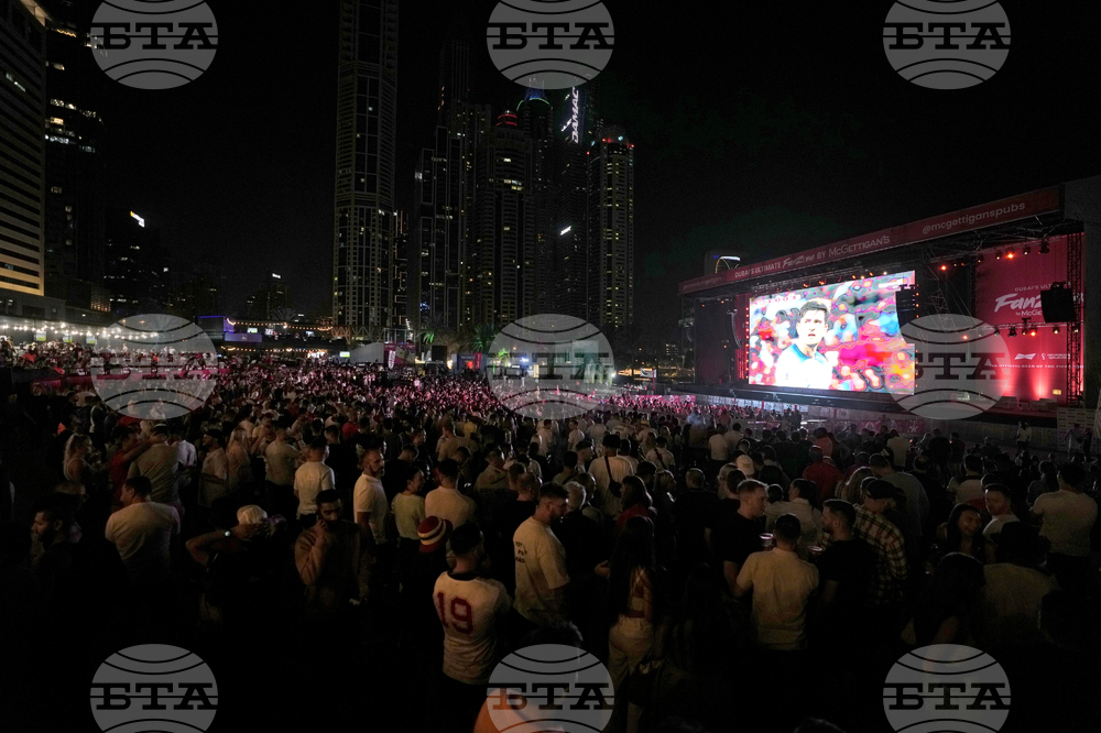 Emirates WCup Soccer Fans