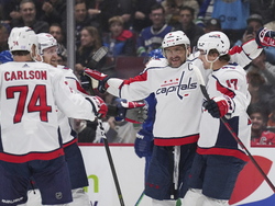 Capitals Canucks Hockey